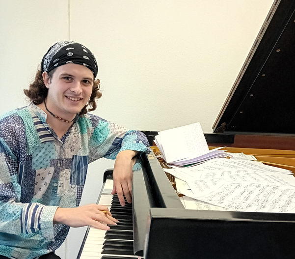 Marc Giné Pedrocchi, piano