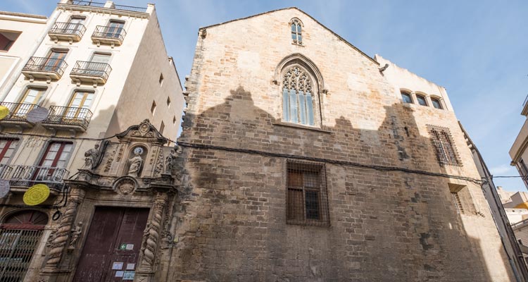 ​Dibuixar Tortosa,copsar la història