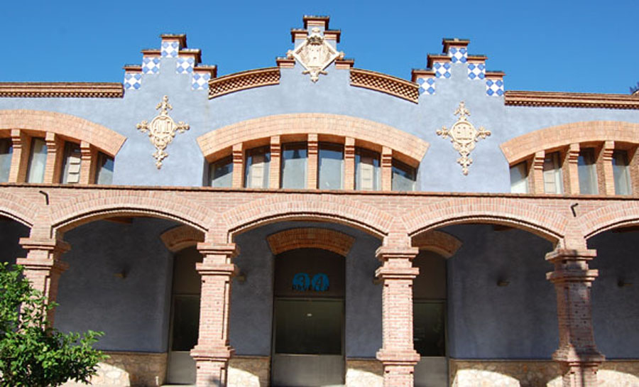 ​Dibuixar Tortosa,copsar la història 