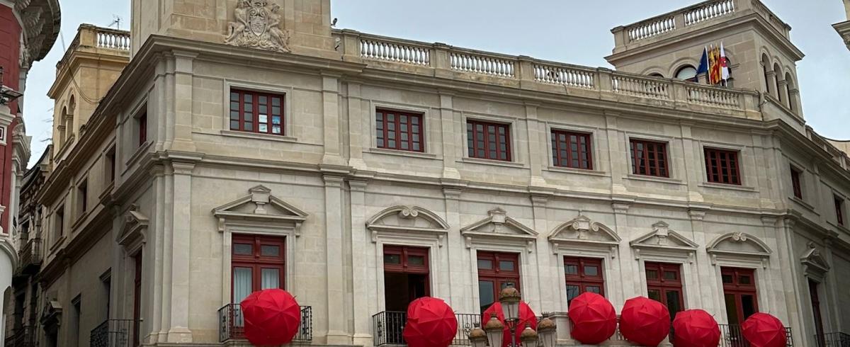 Decoració de la façana de l'Ajuntament