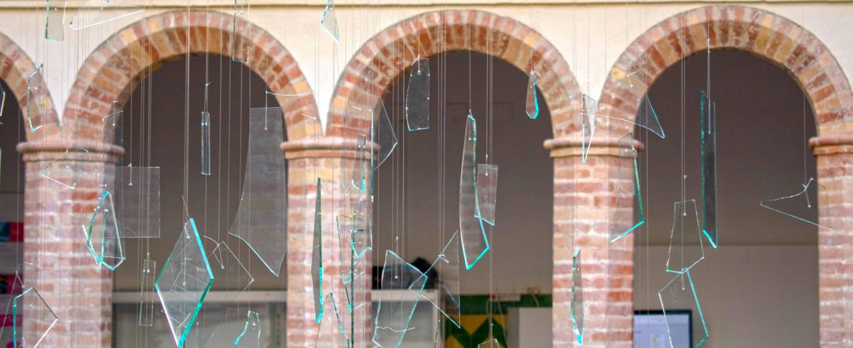 imatge de recurs d'una instal·lació efímera a tortosa