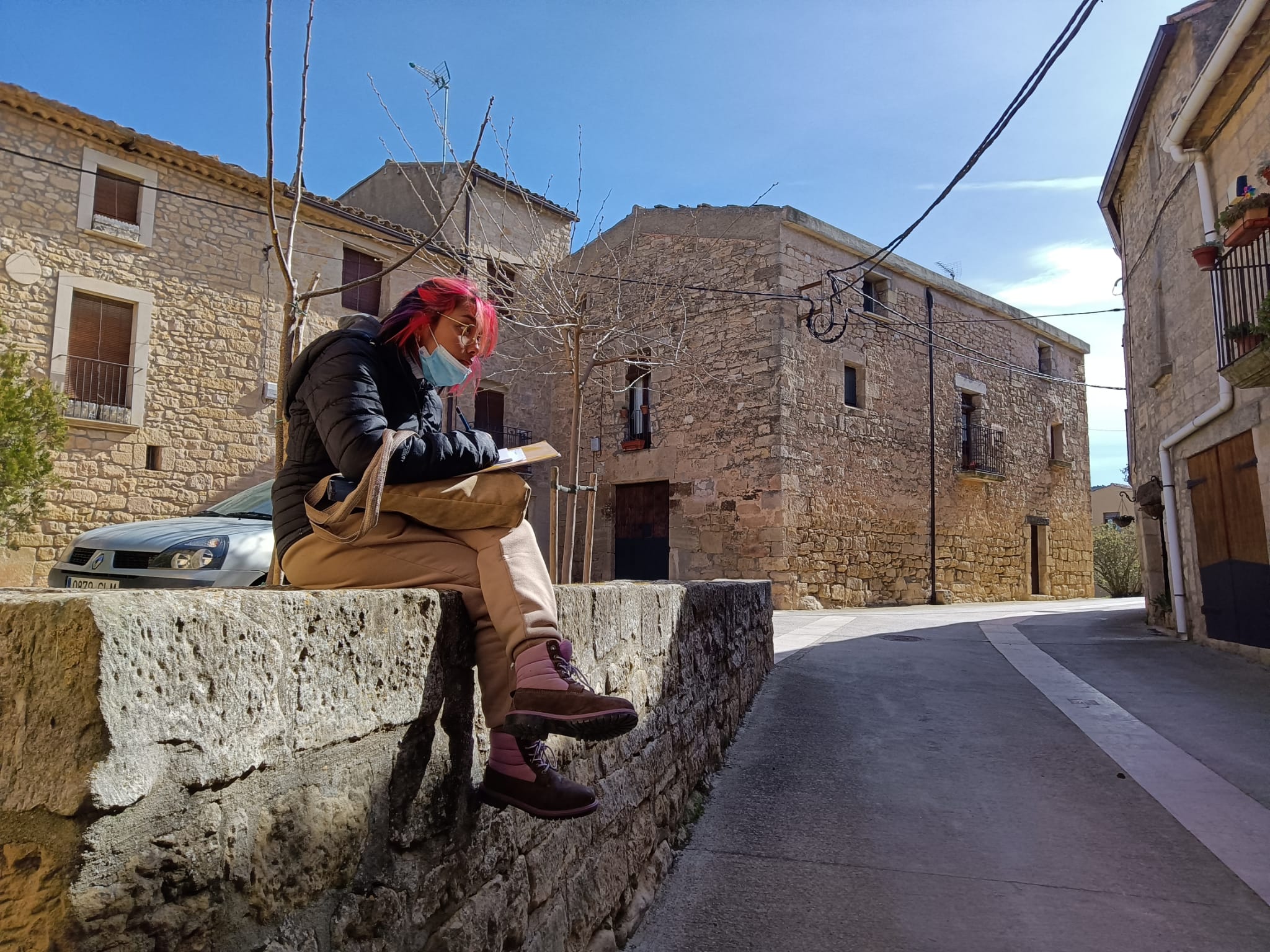 El Museu de la Vida Rural de l'Espluga de Francolí va convidar l'alumnat de 2n d'Arts aplicades al mur de l'Escola d'Art i Disseny, a una estada de treball de 3 dies