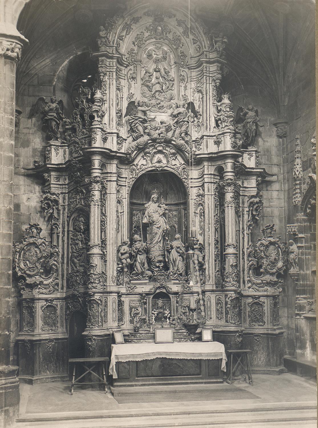 Tortosa. Catedral. Altar de Santa Rosa | Borrell i Codorniu, Ramon (Tortosa, 1869 - 1948)