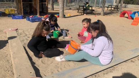 Nou sorral al pati dels columpis