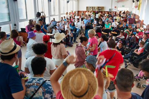 Musical Tancat per vacances