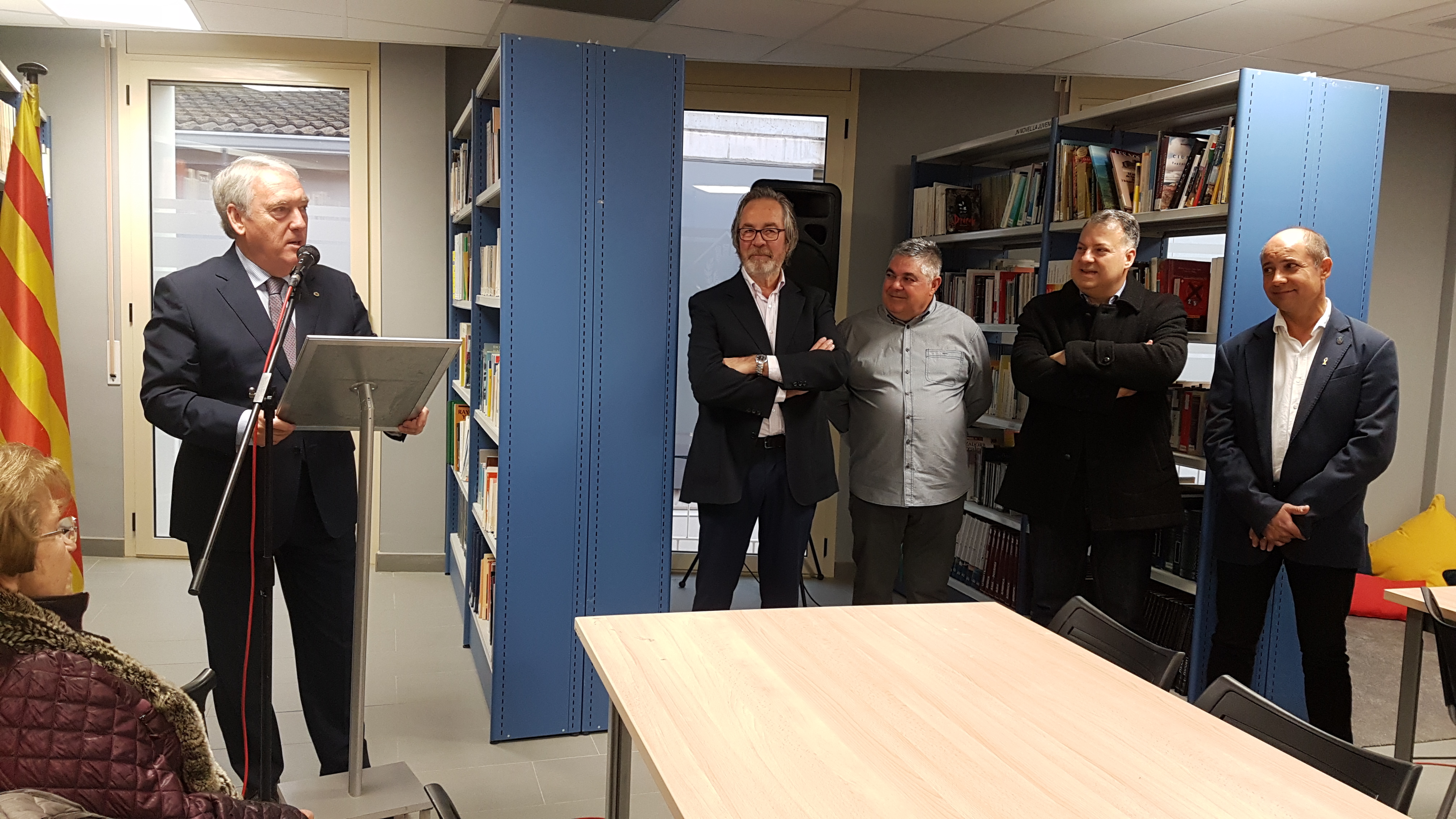 El president de la Diputació inaugura la nova seu de la biblioteca i el casal de joves de Castellvell del Camp