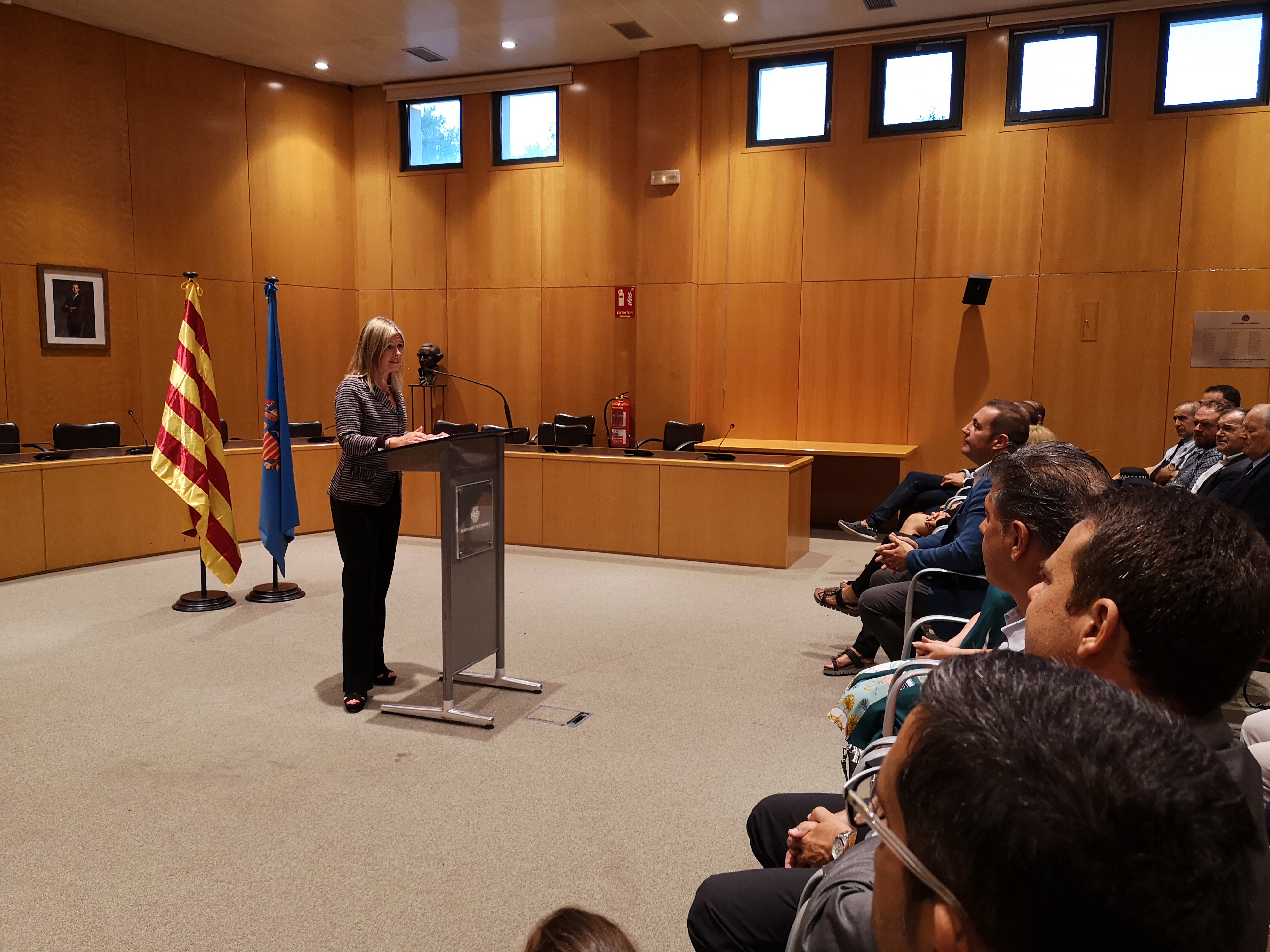 El paper de les dones al llarg de la història centra el discurs de la presidenta de la Diputació de Tarragona en l’acte de l’Onze de Setembre a Cambrils