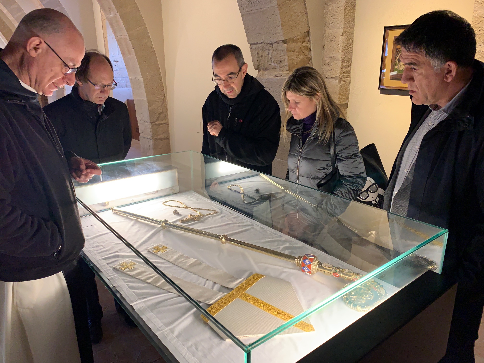 Primera visita institucional de la presidenta de la Diputació de Tarragona al Monestir de Poblet i a l'Arxiu Tarradellas