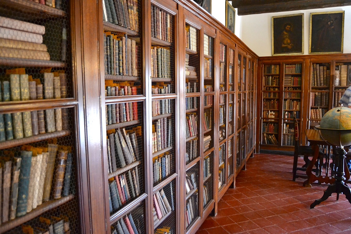 Interior Castell Monestir