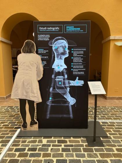 Metges del patrimoni, cirurgians del passat