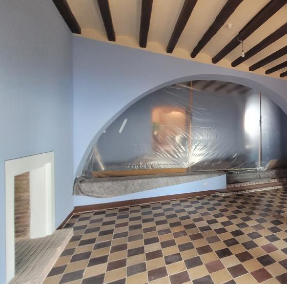 Restauració a l'interior del Castell Monestir