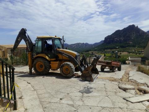 S'inicien a Horta de Sant Joan les obres per escalfar quatre equipaments municipals amb biomassa