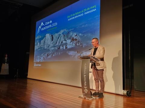 El diputat delegat de Promoció Social i Cultural, Óscar Sánchez, durant l'acte de cloenda del Cicle de Muntanya