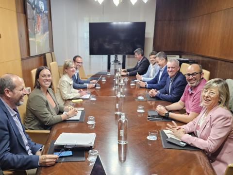 La reunió s'ha dut a terme aquest dimarts 12 de maig a la tarda al Palau de la Diputació de Tarragona