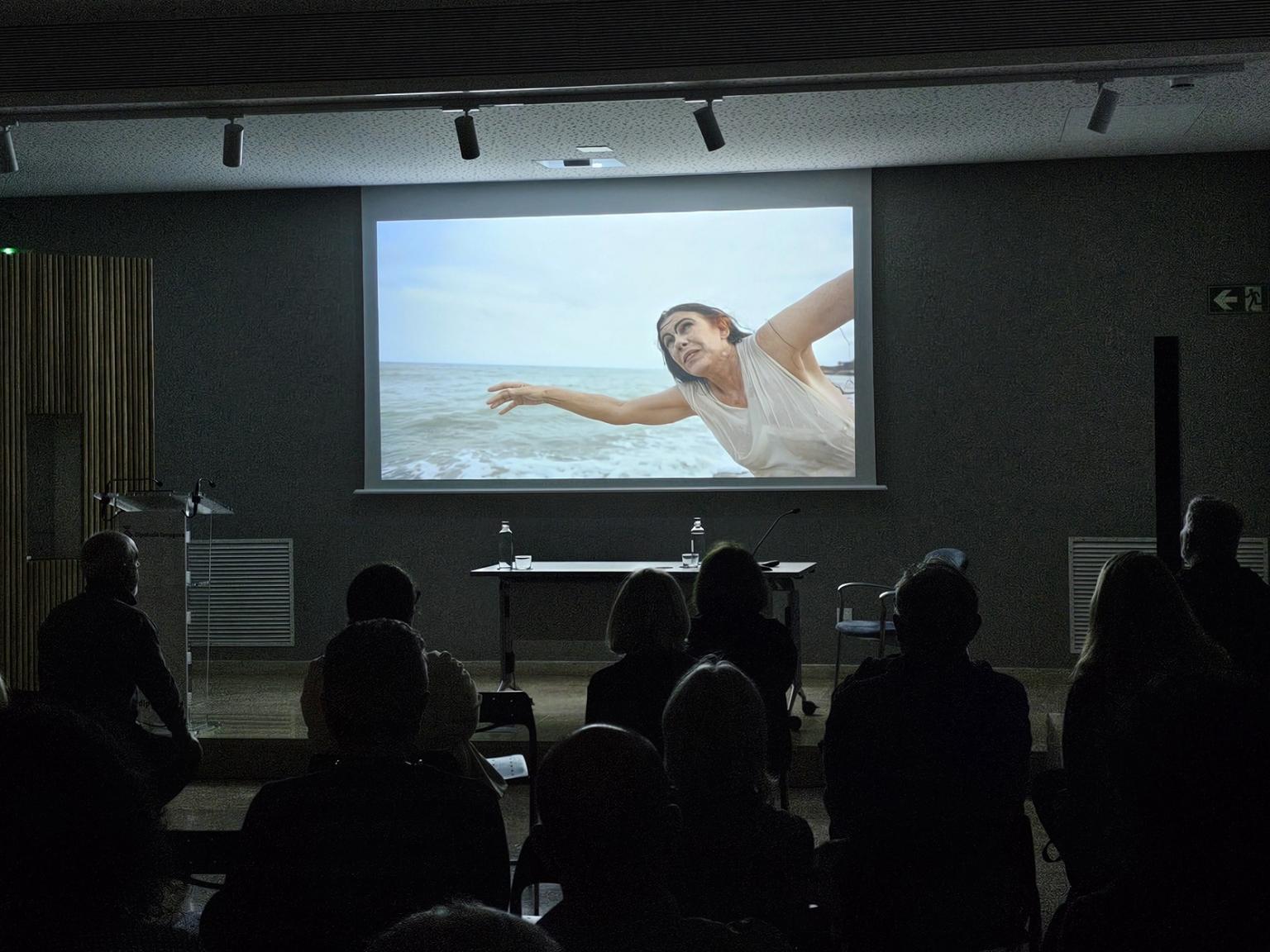 Un moment de l'acte inaugural