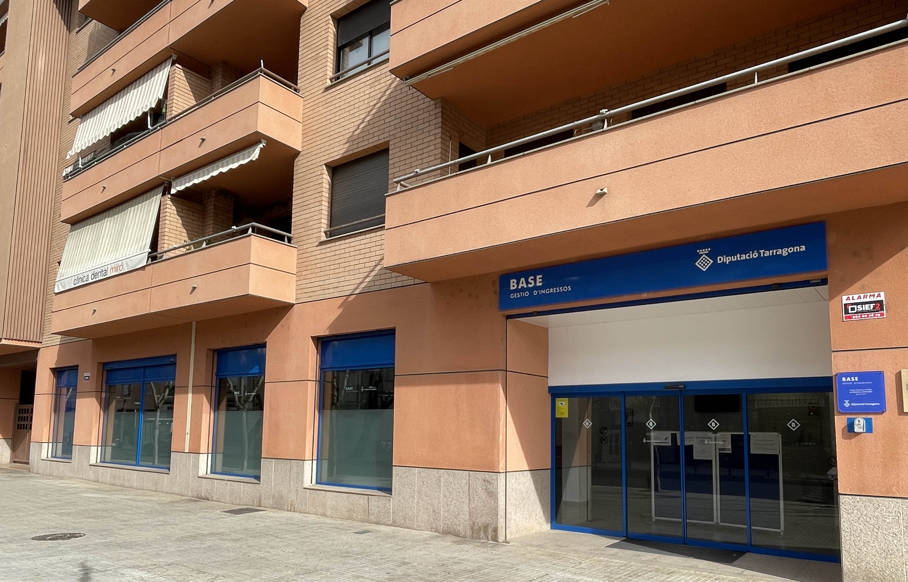 L’oficina d’assistència en matèria de registre (OAMR) s’ha traslladat a les oficines de Base-Gestió d’Ingressos, a l’Avinguda de Catalunya 76.
