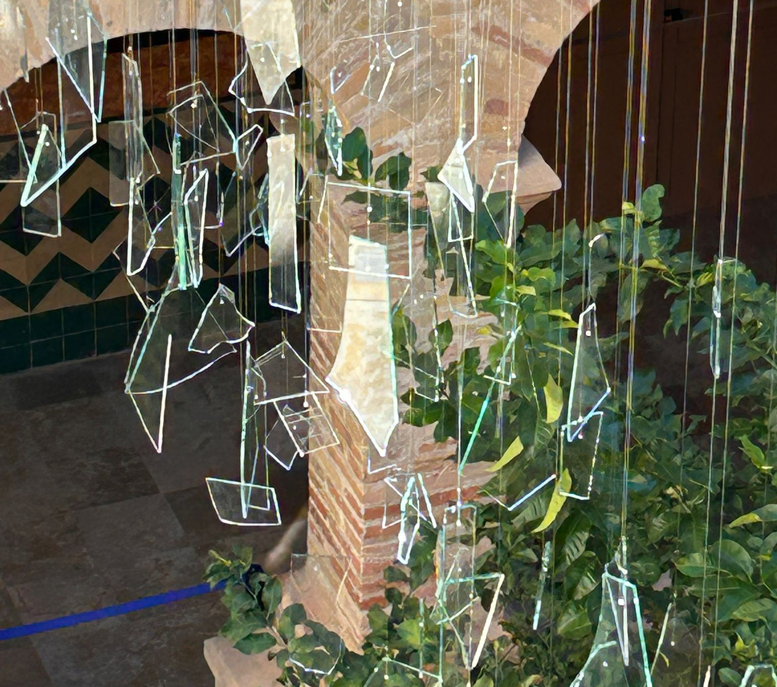 Entre núvols, instal·lació efímera de les alumnes de l'EADR